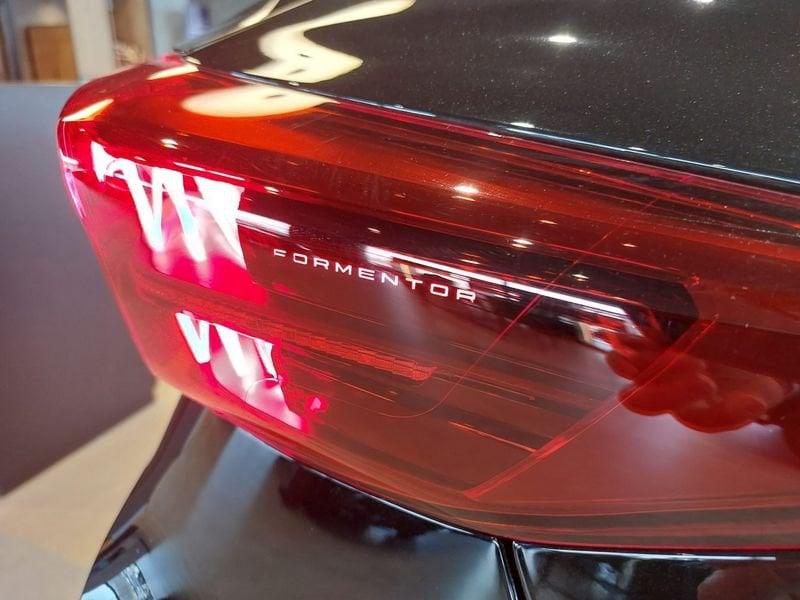 CUPRA Formentor 1.5 Plug in Hybrid DSG Dark Night >> KM ZERO 2026