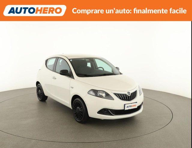 LANCIA Ypsilon 1.0 FireFly 5 porte S&S Hybrid Ecochic Silver