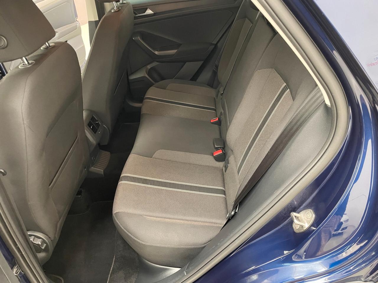 Volkswagen T-Roc 2.0 TDI 150 CV DSG Business BlueMotion Tec