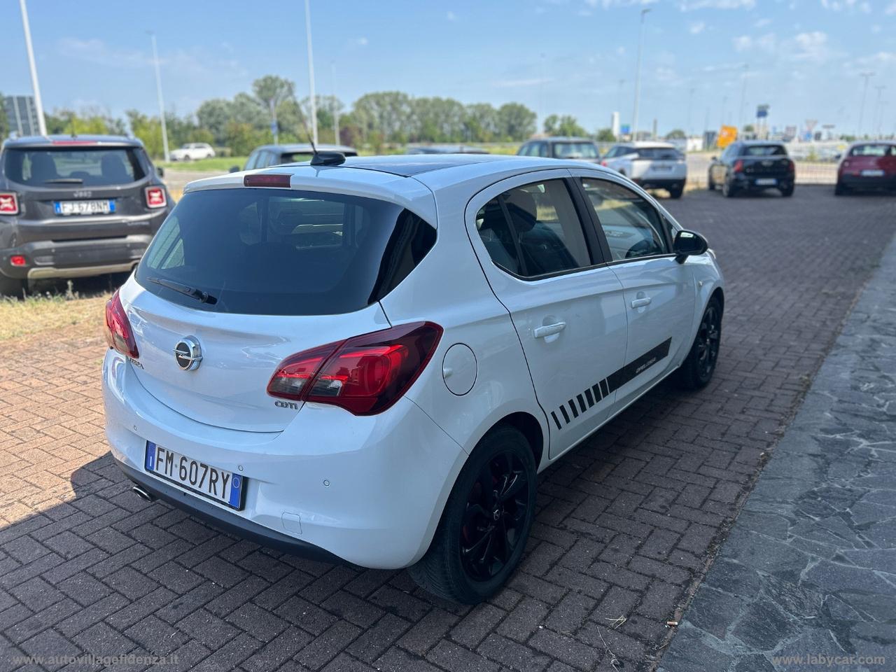 OPEL Corsa 1.3 CDTI 5p. b-Color