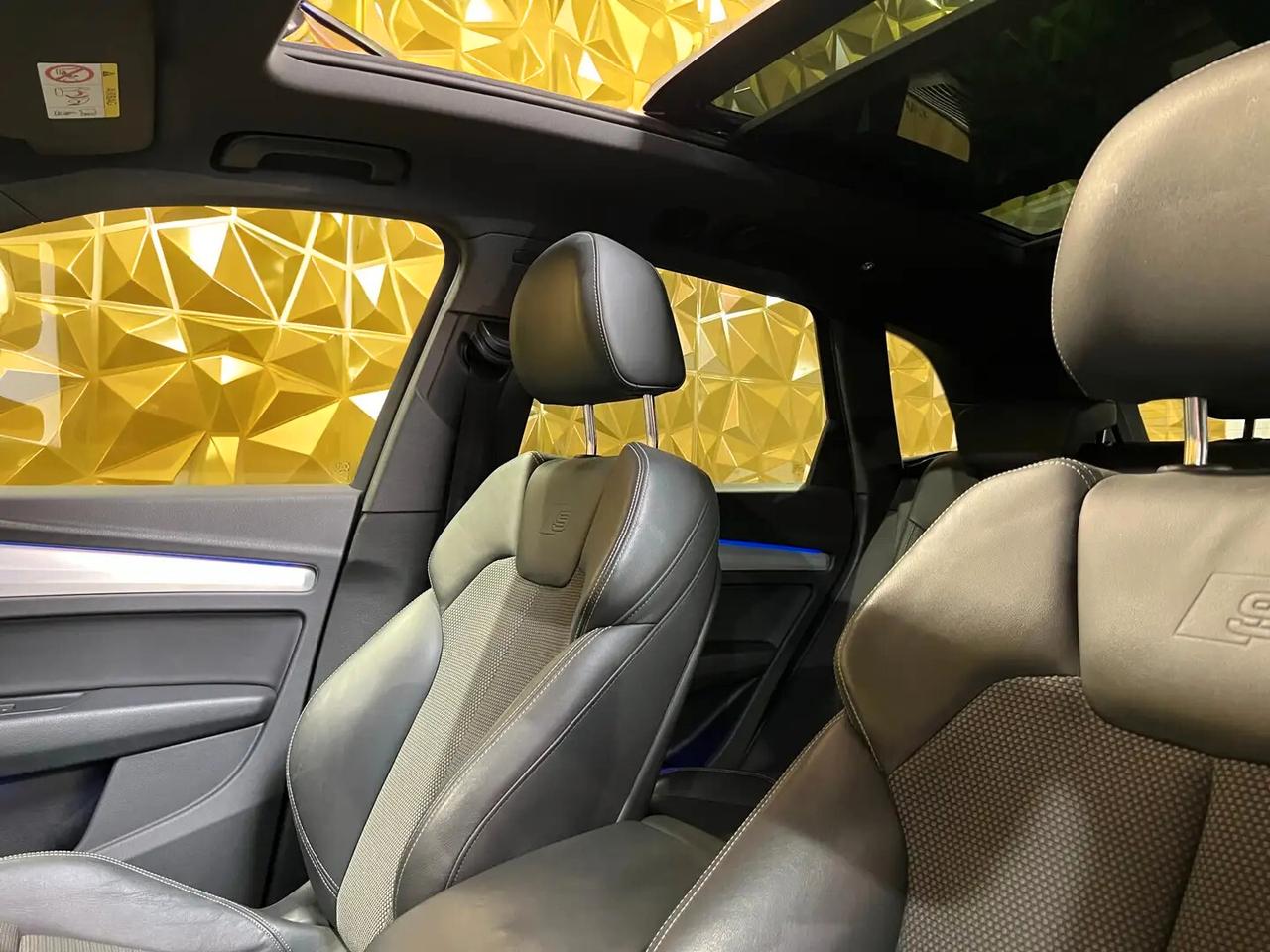 Audi Q5 40 TDI quattro S tronic line plus