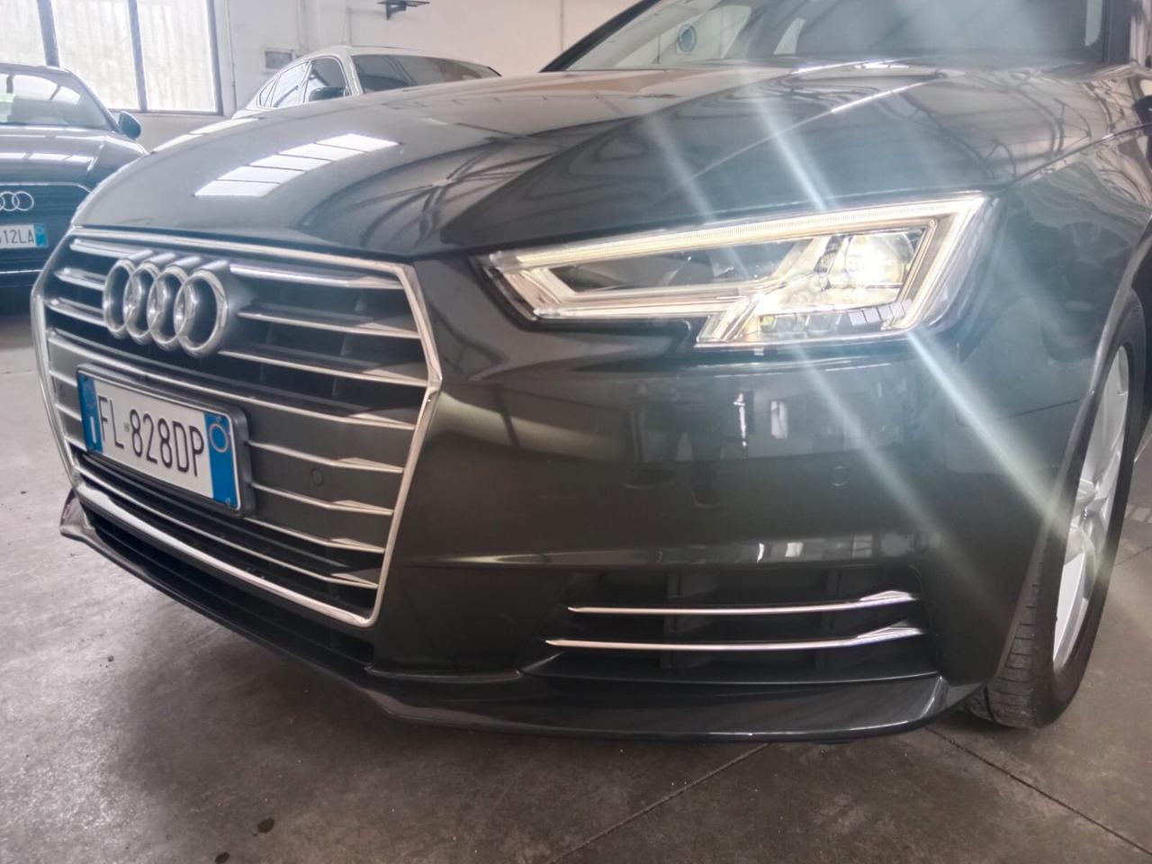 Audi A4 2.0 TDI 150 CV ultra S tronic Business