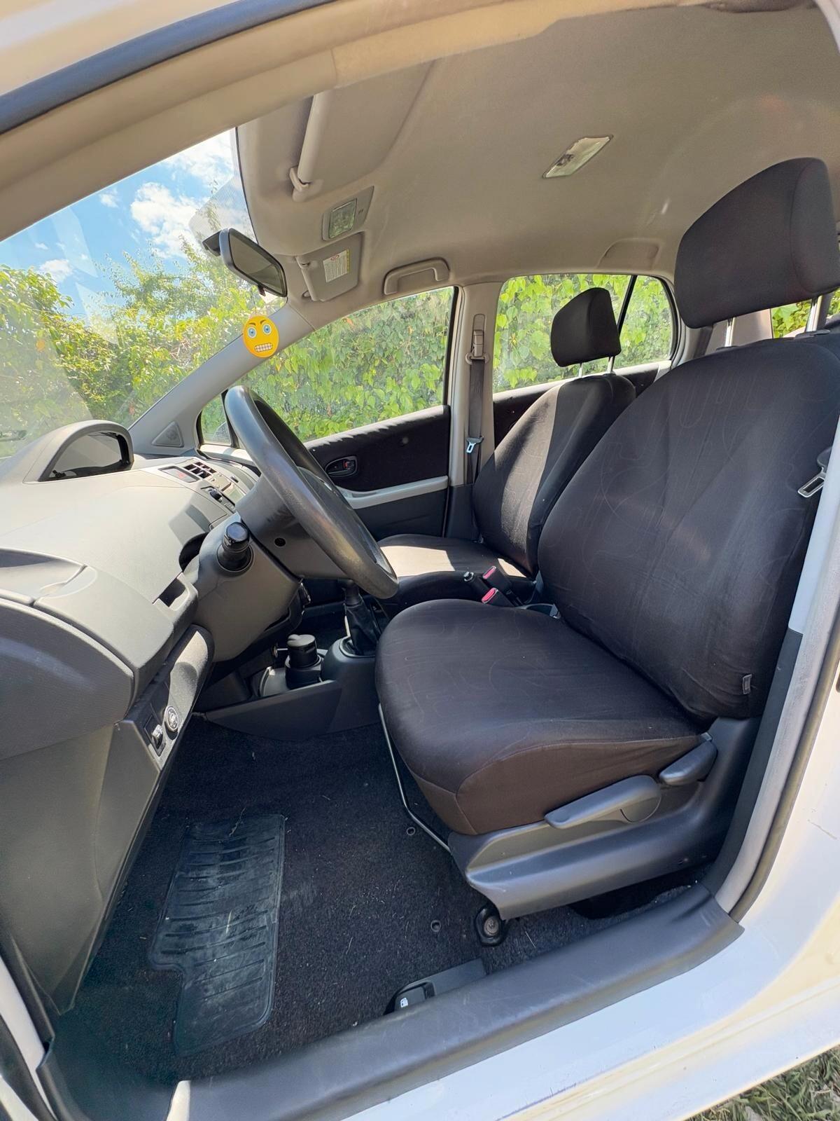 Toyota Yaris 1.3 5 porte