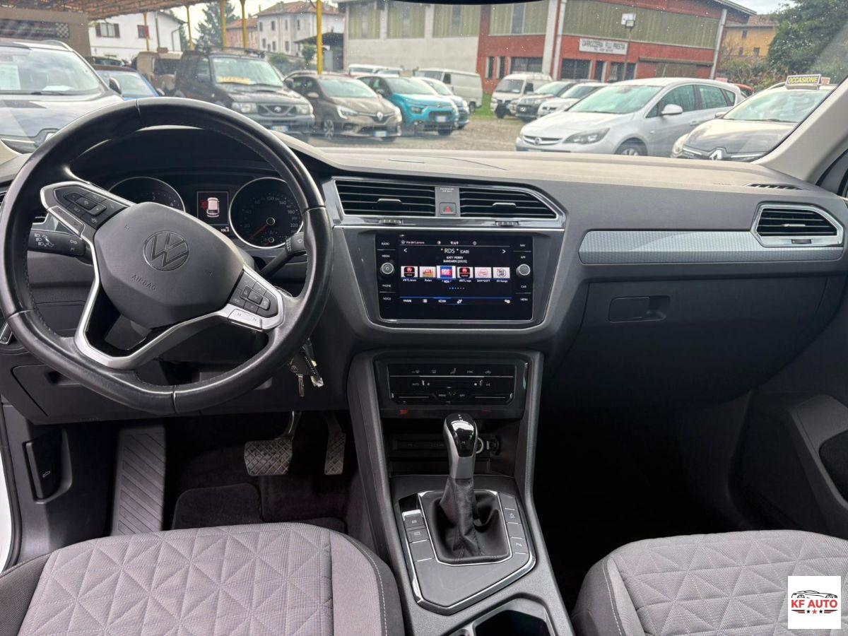VOLKSWAGEN - Tiguan 2.0 tdi scr Elegance 150cv dsg