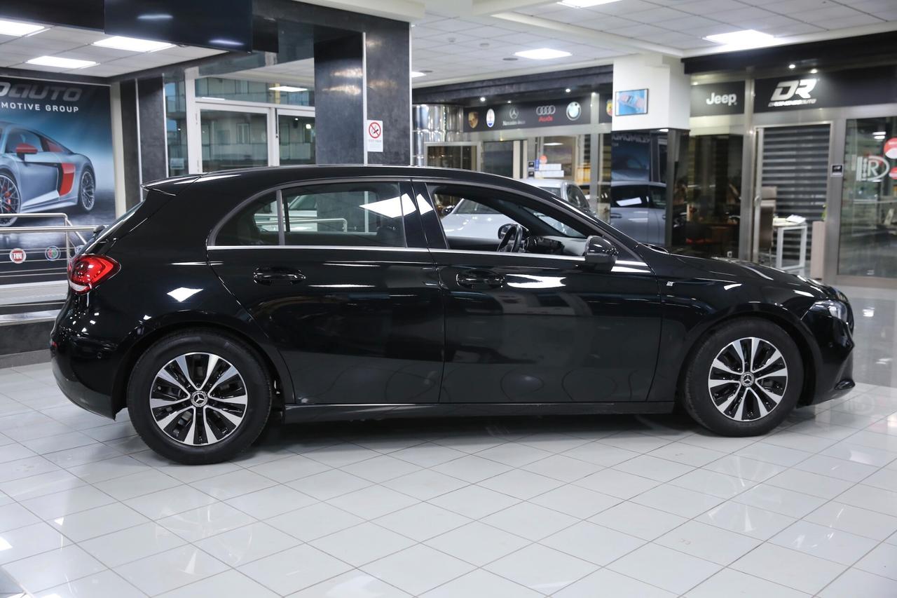 Mercedes A 180 d Automatic Business