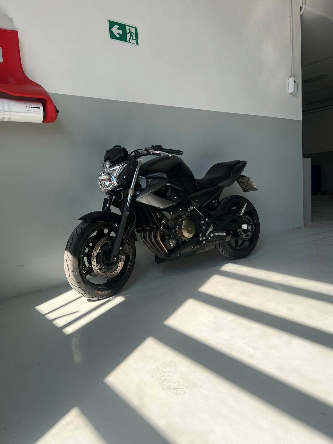 Yamaha XJ 600