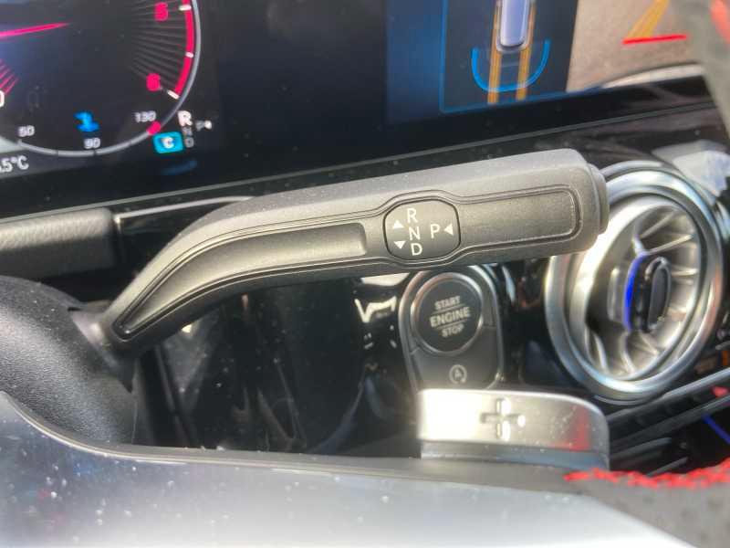 Mercedes-Benz GLA 180 d AMG Line Premium AuTo