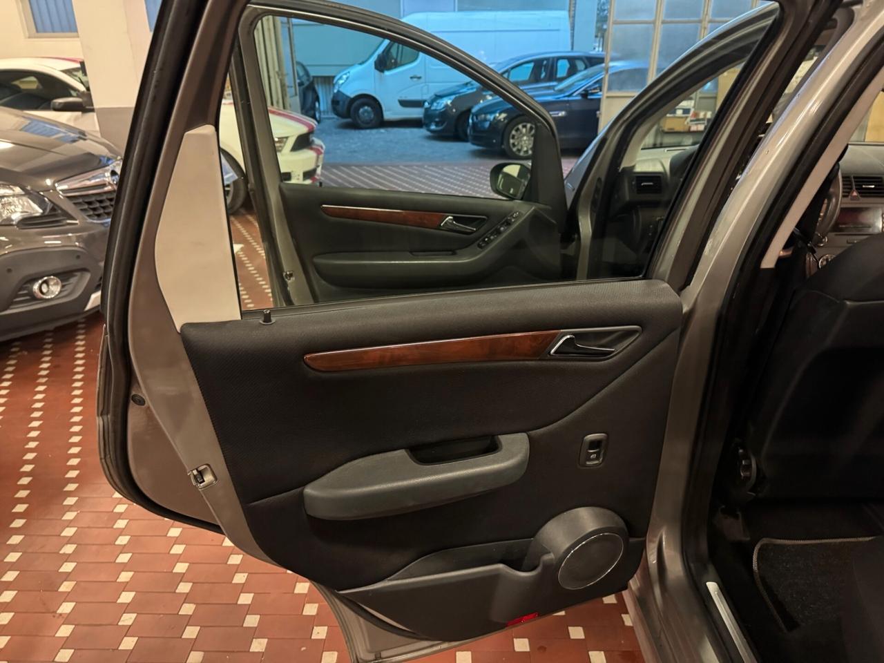 Mercedes-benz A 150 Elegance - UNICO PROPRIETARIO