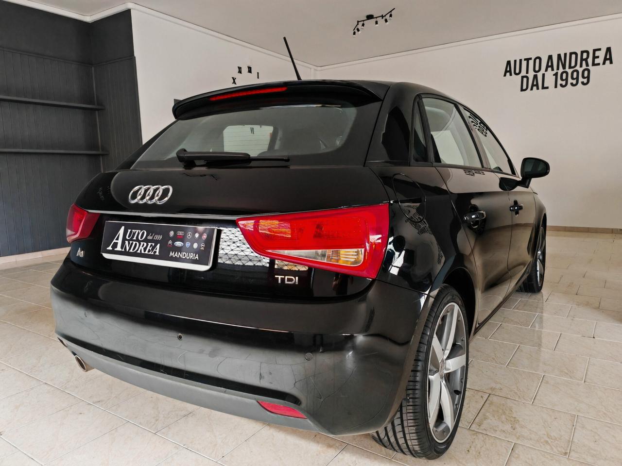 Audi A1 SPB 1.6 TDI 105CV FULL OPTIONAL