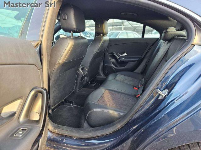 MERCEDES-BENZ CLA 200 CLA Coupe 200 d Business auto tg : FZ407NY
