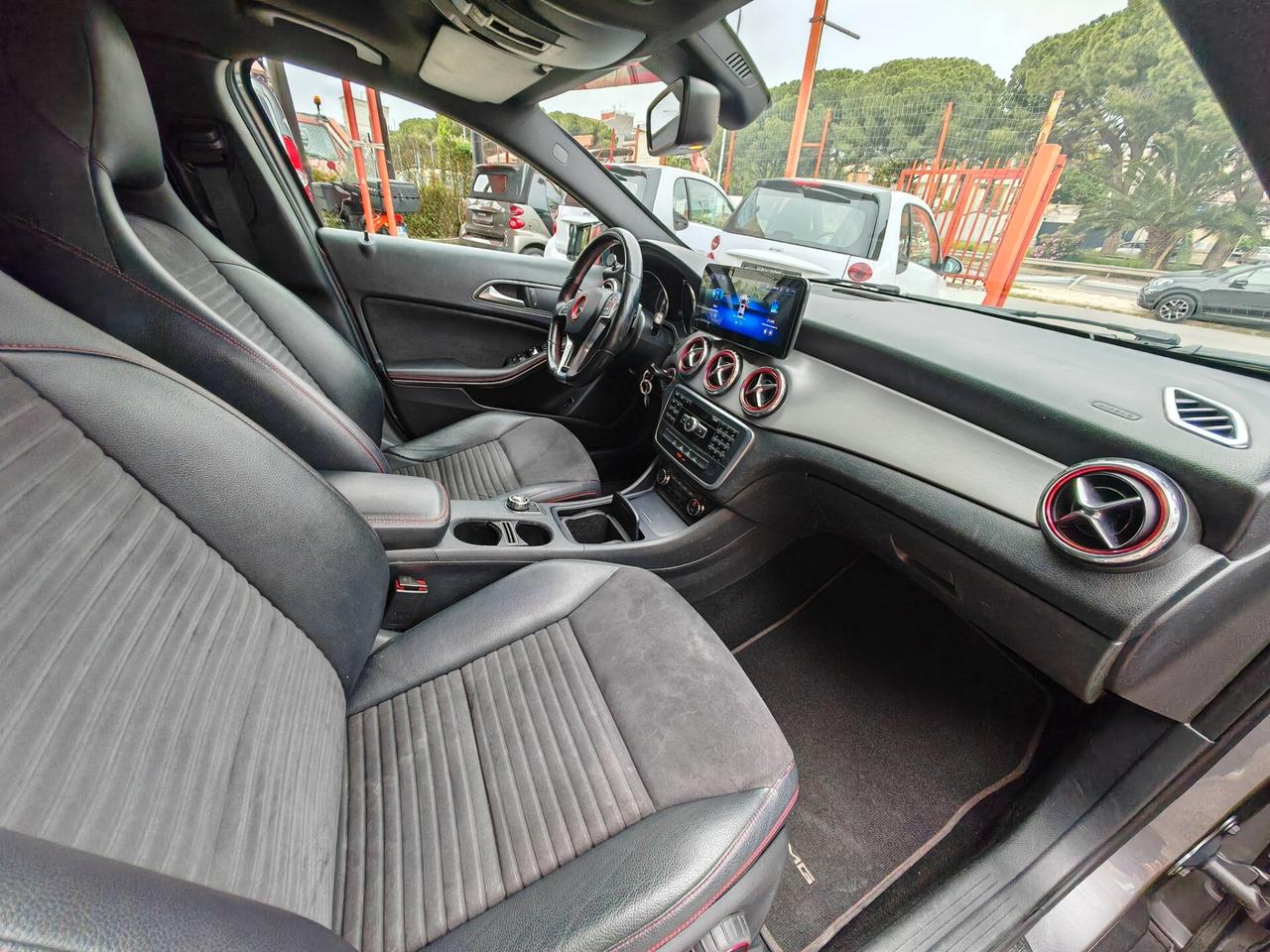 Mercedes GLA 200 AUTOMATIVA 2,0 diesel 07/2015 Cv136