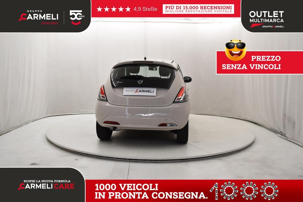 Lancia Ypsilon 5 Porte 1.2 Silver