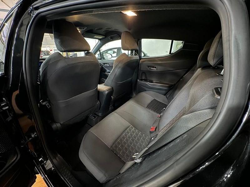 Toyota C-HR C-HR 1.8 Hybrid E-CVT Trend