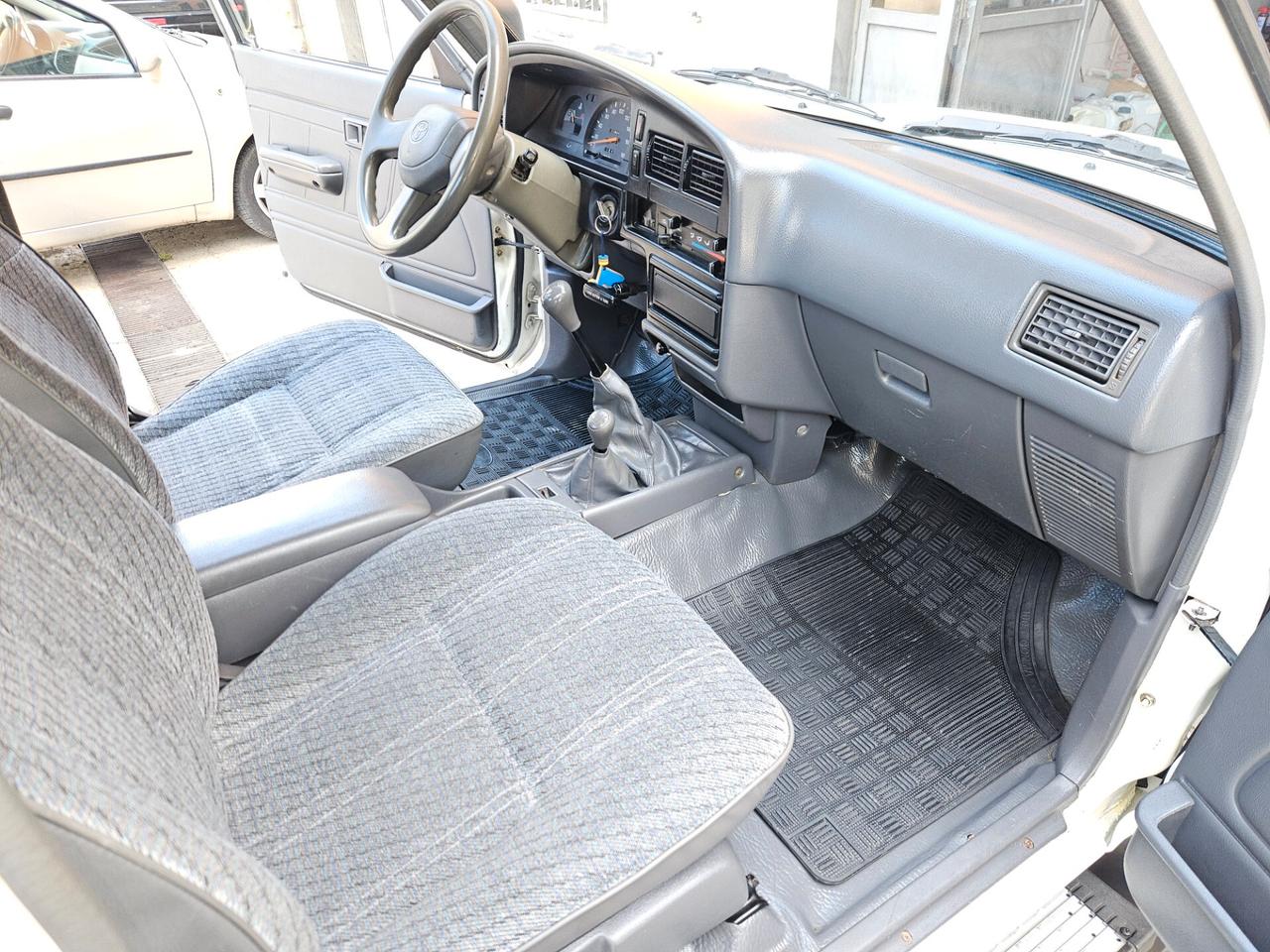Toyota Hilux 2.4 diesel 4 porte LN 105 Pick-up