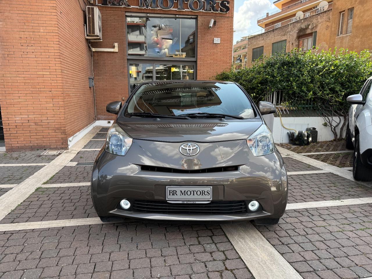 Toyota iQ 1.3 CVT Executive 98cv - UNICA per CONDIZIONI !!