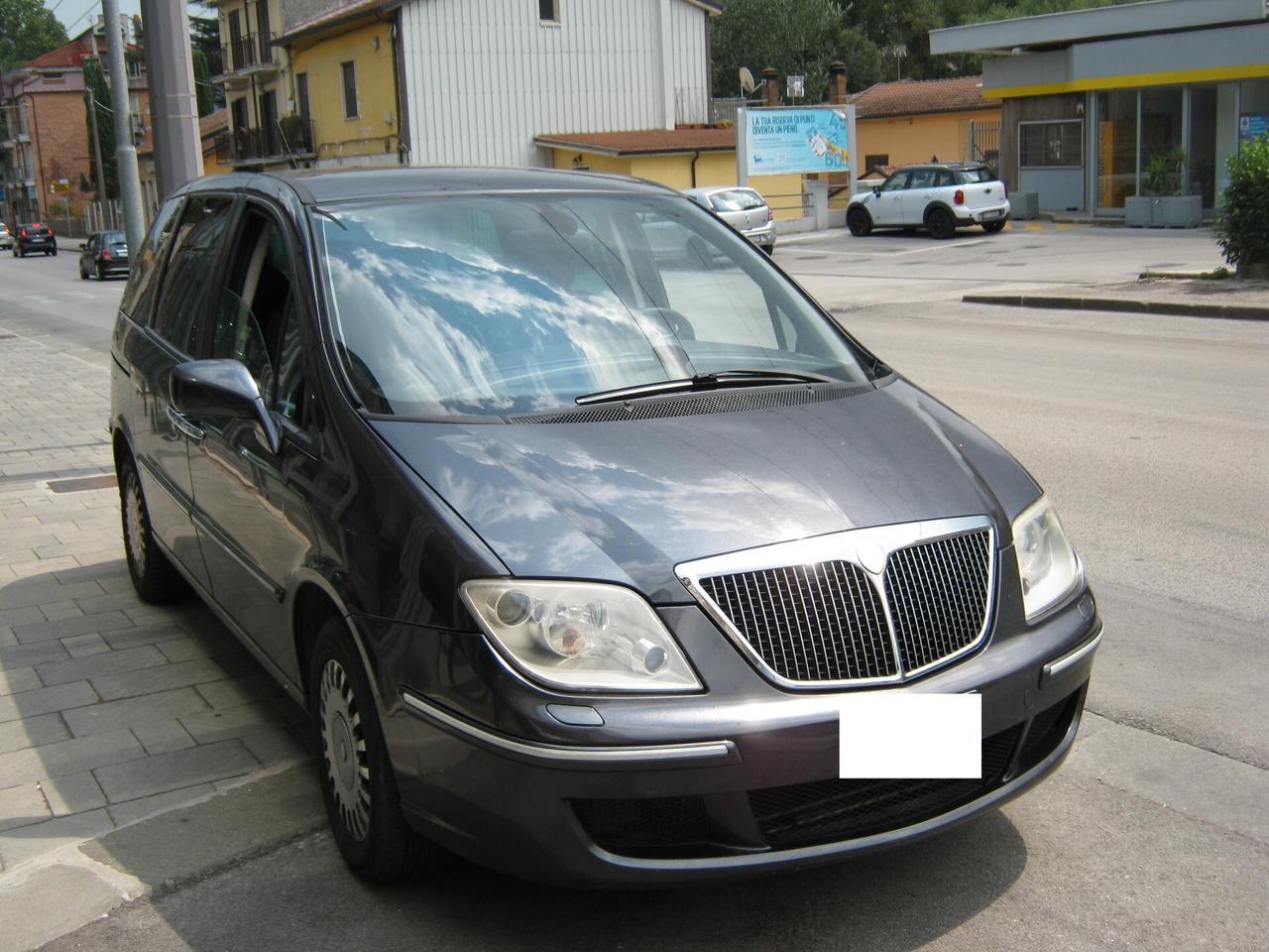 Lancia Phedra 2.2 JTD FAP 7 POSTI