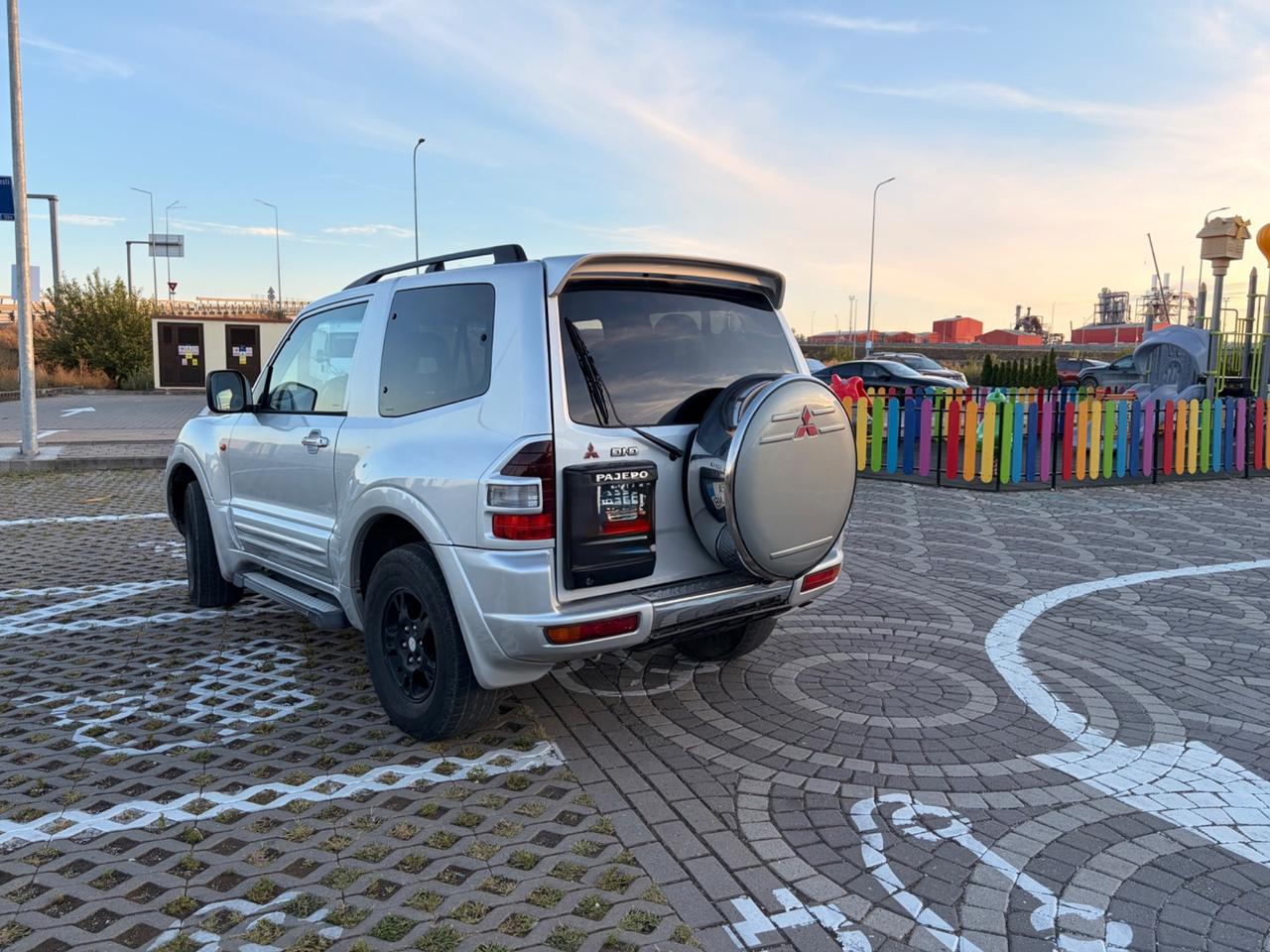 Mitsubishi Pajero 3.2 16V DI-D 3p. GLX