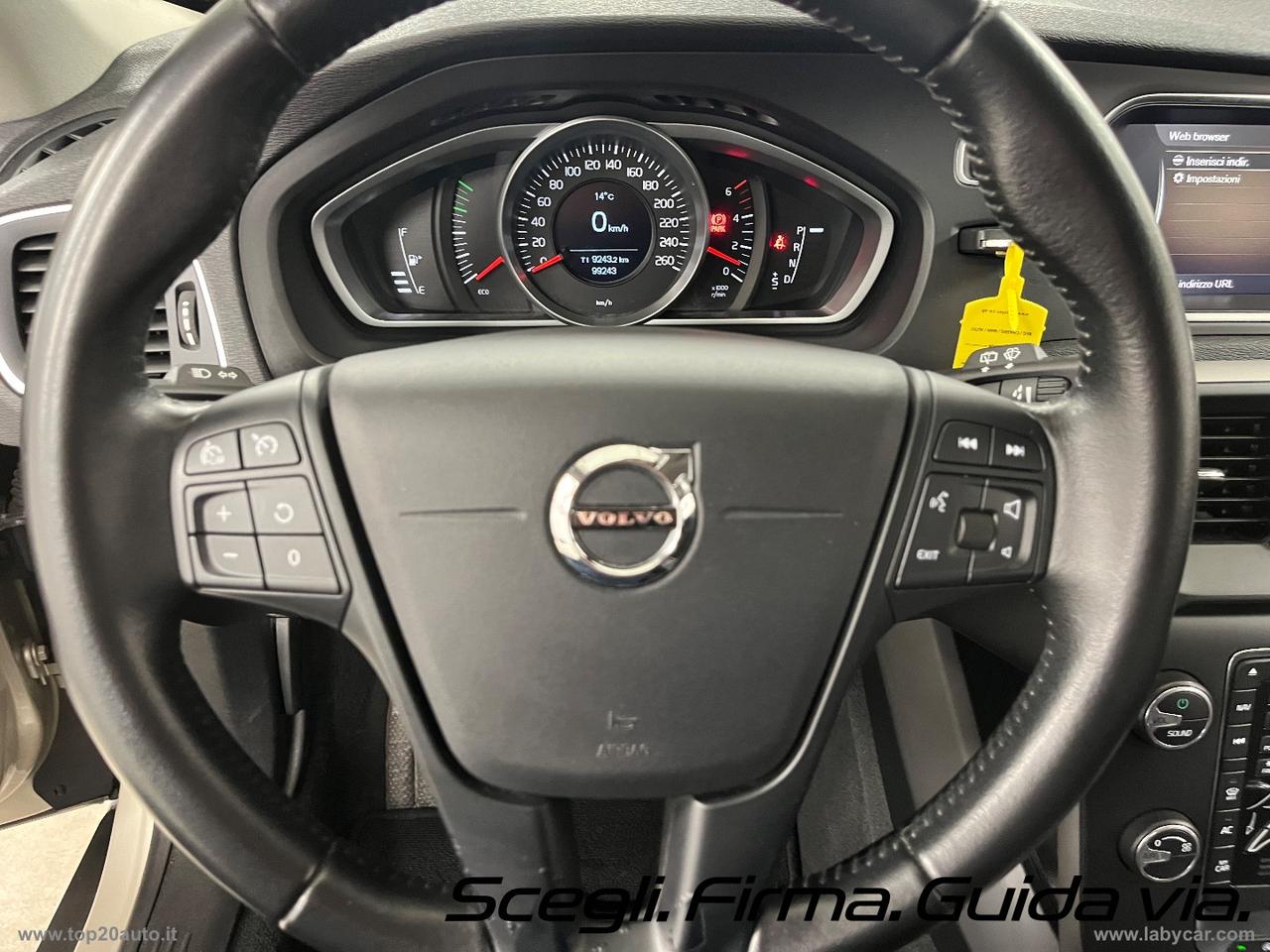 VOLVO V40 Cross Country D2 Geartronic Business