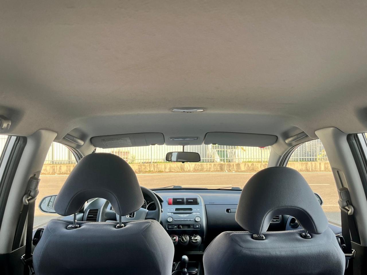 Honda Jazz 1.2benz 2002 86.000km perfetta per neopatentati