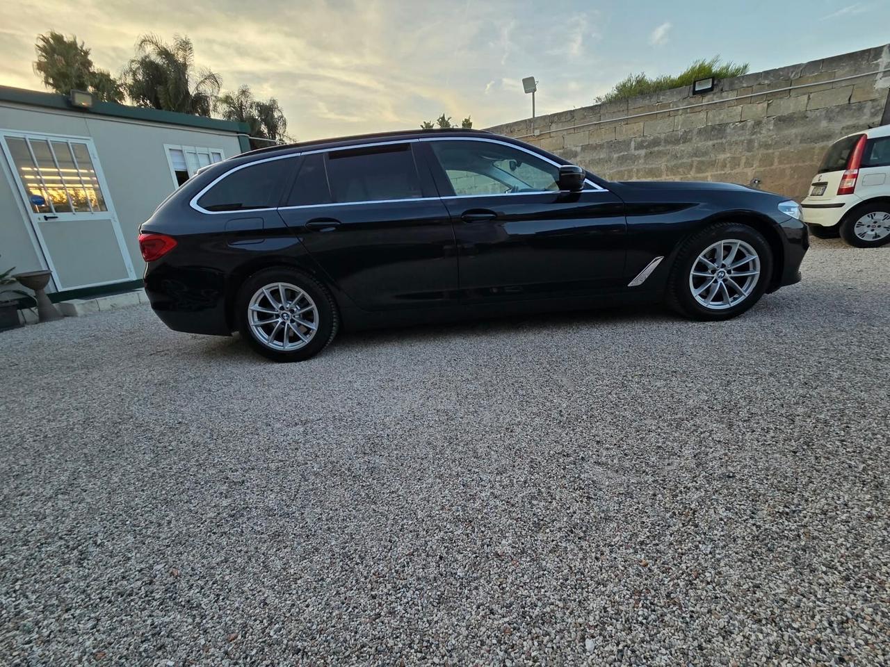 Bmw 520d Touring Business iva esposta 1 proprietario