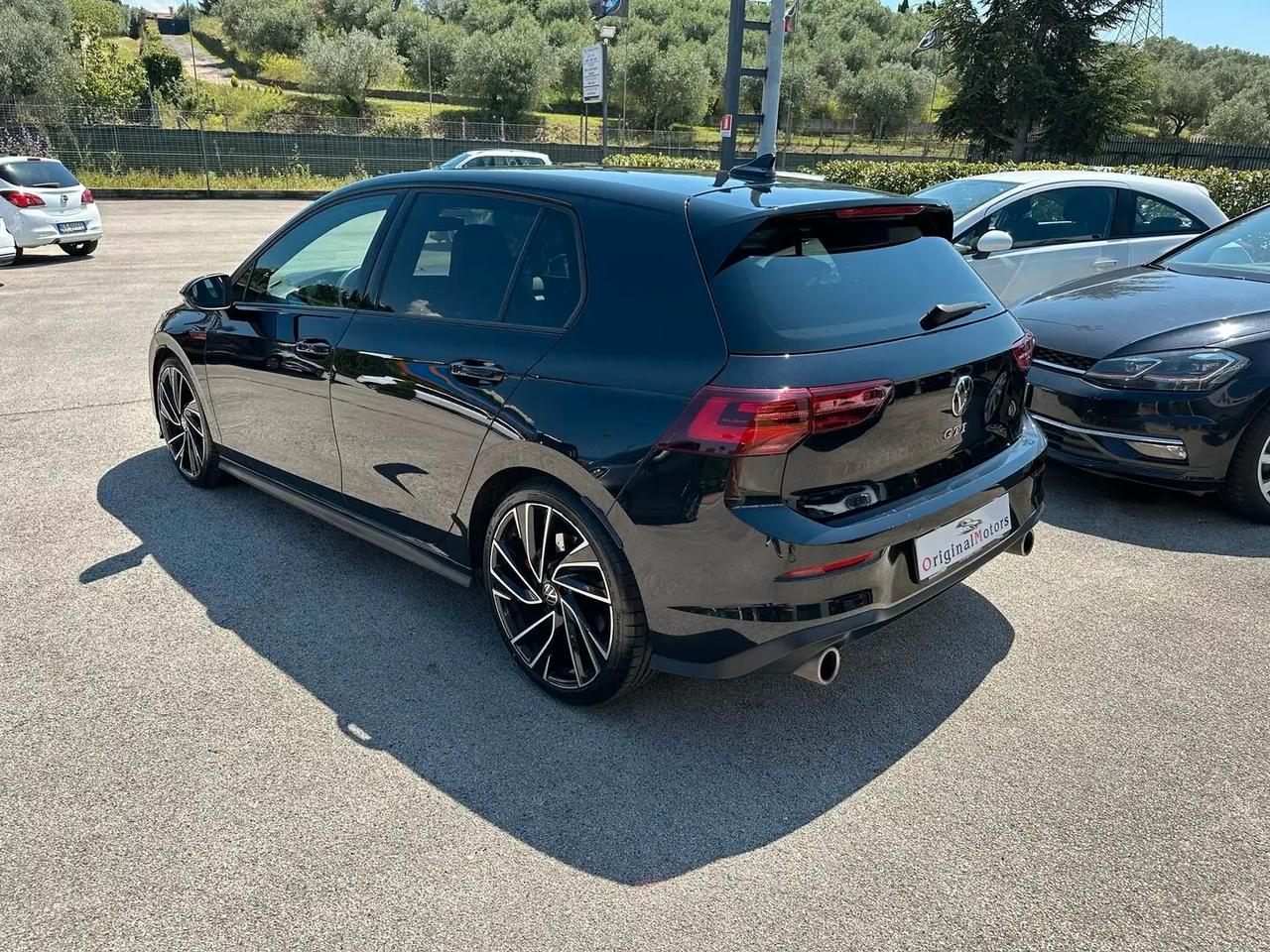 Volkswagen Golf 2.0 TSI GTI DSG
