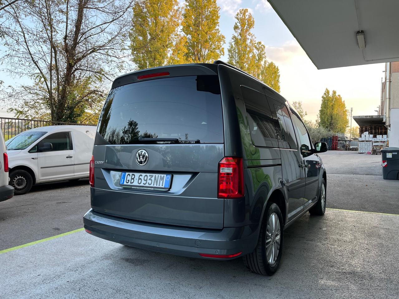 Volkswagen Caddy 2.0TDI DSG 5POSTI GARANZIA 24MESI