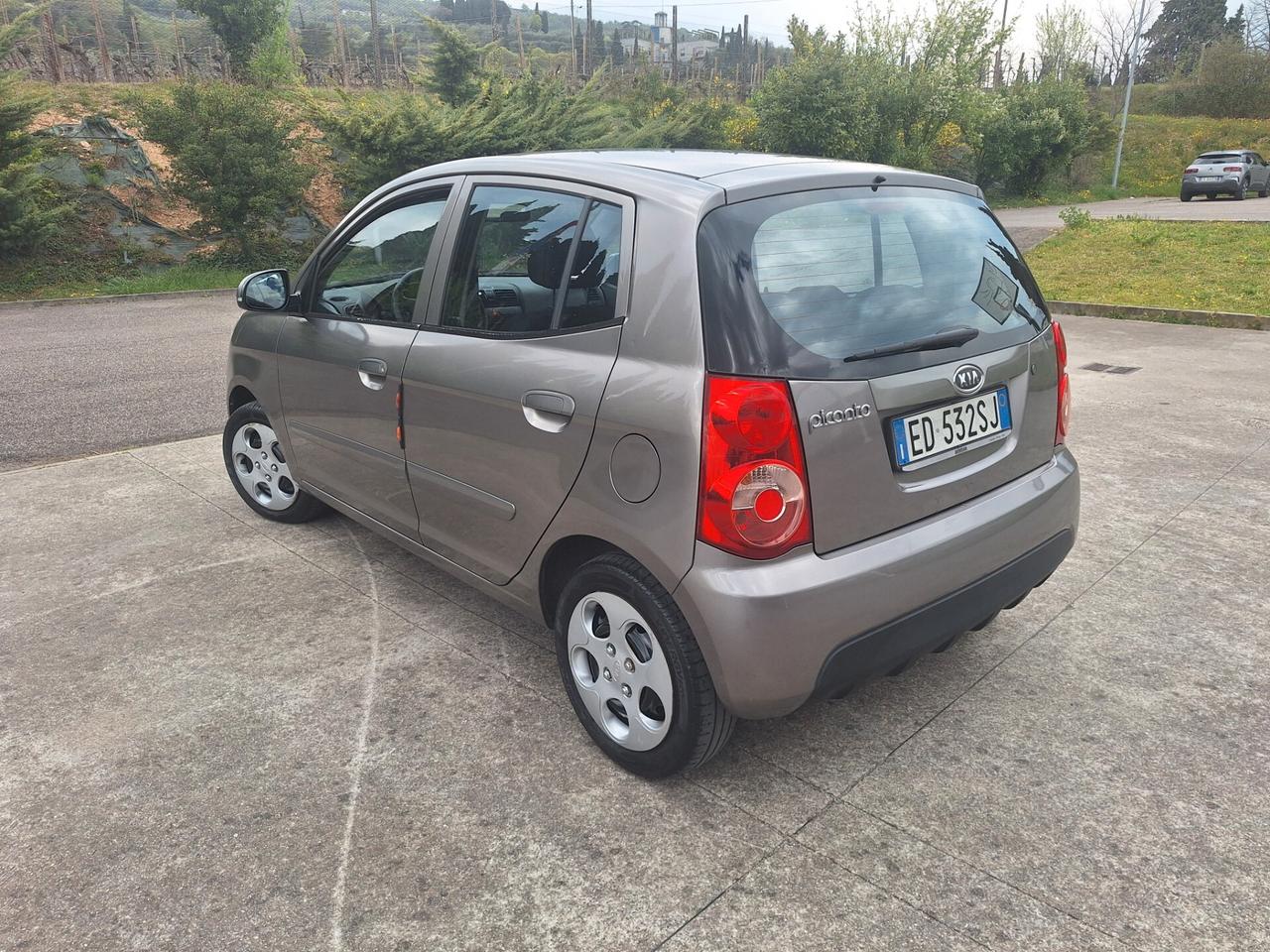 Kia Picanto 1.1 65000Km