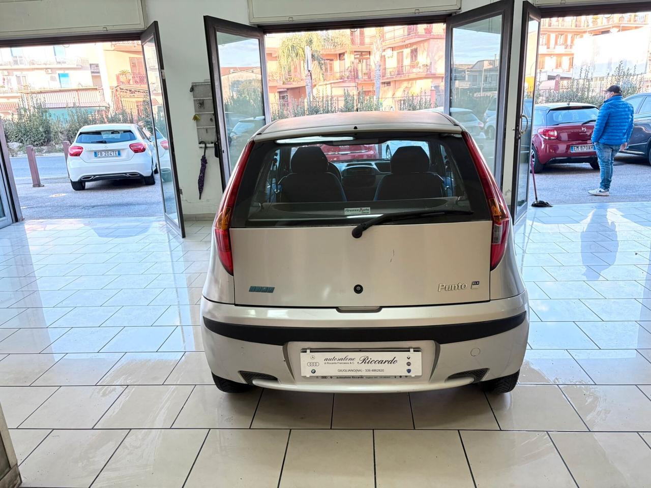 Fiat Punto 1.2i aria e idroguida 119 mila KM