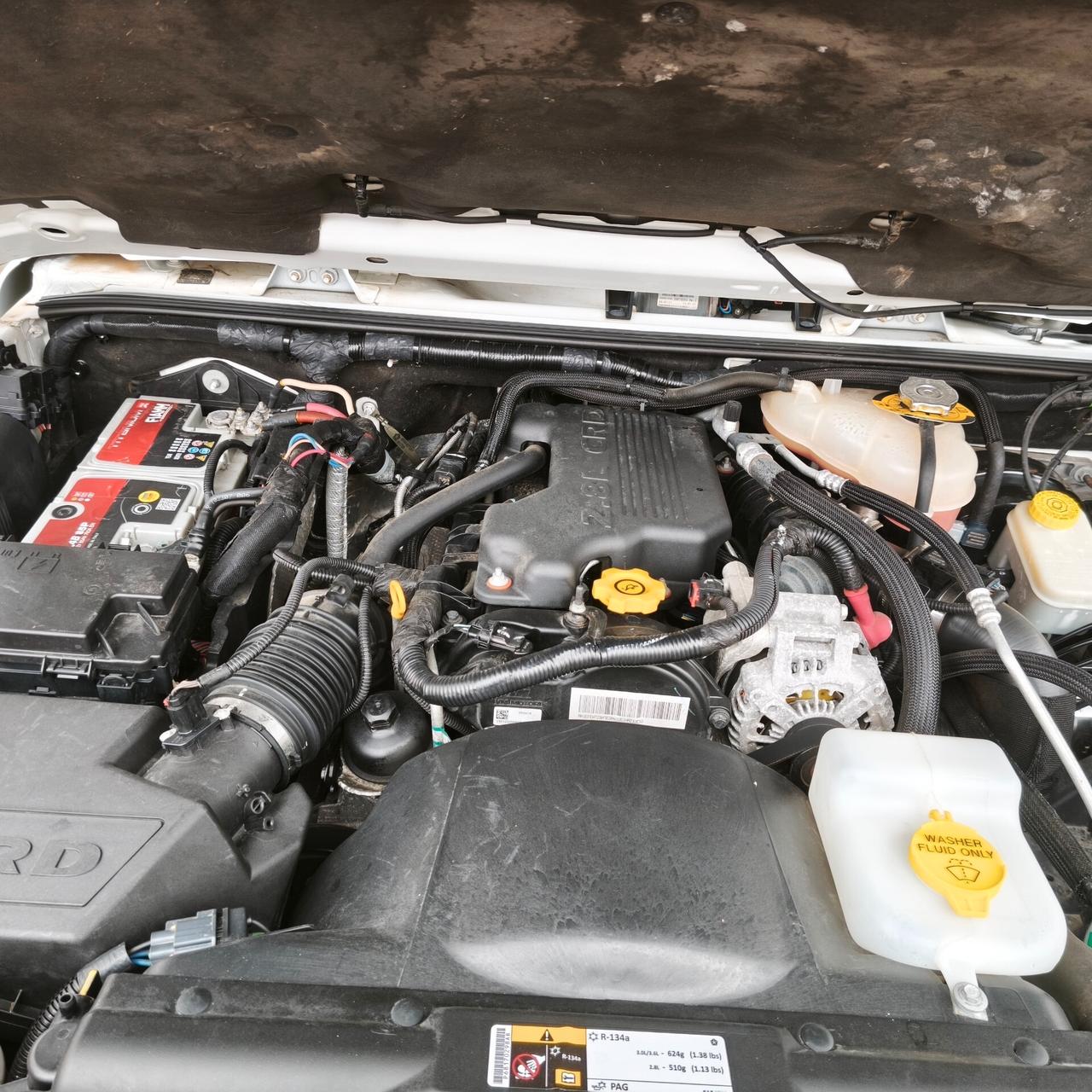 Jeep Wrangler 2.8 Sport CRD DPF