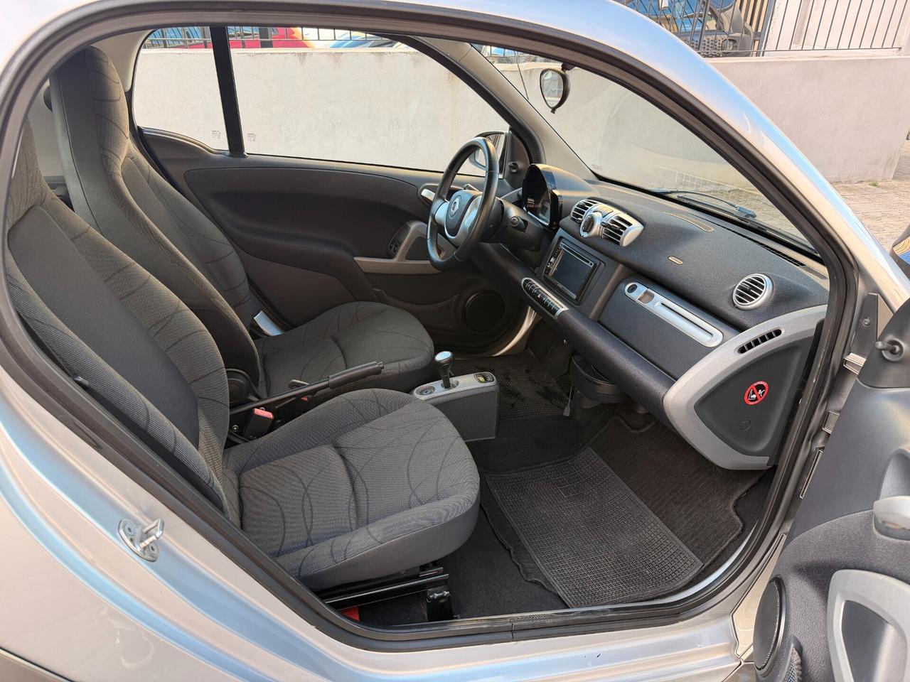 Smart ForTwo 1.0 71CV MHD coupé passion