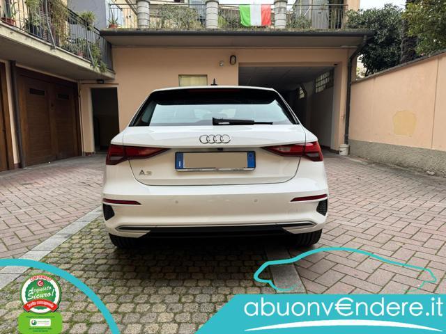 AUDI A3 SPB 35 TFSI Identity Black KM ZERO