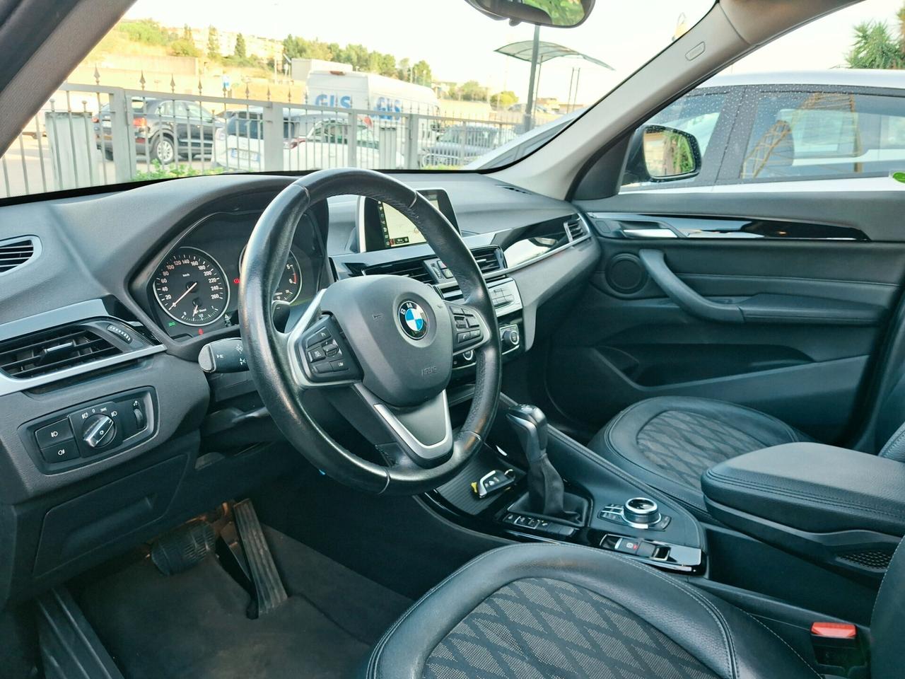 Bmw X1 sDrive18d xLine "Cambio Automatico