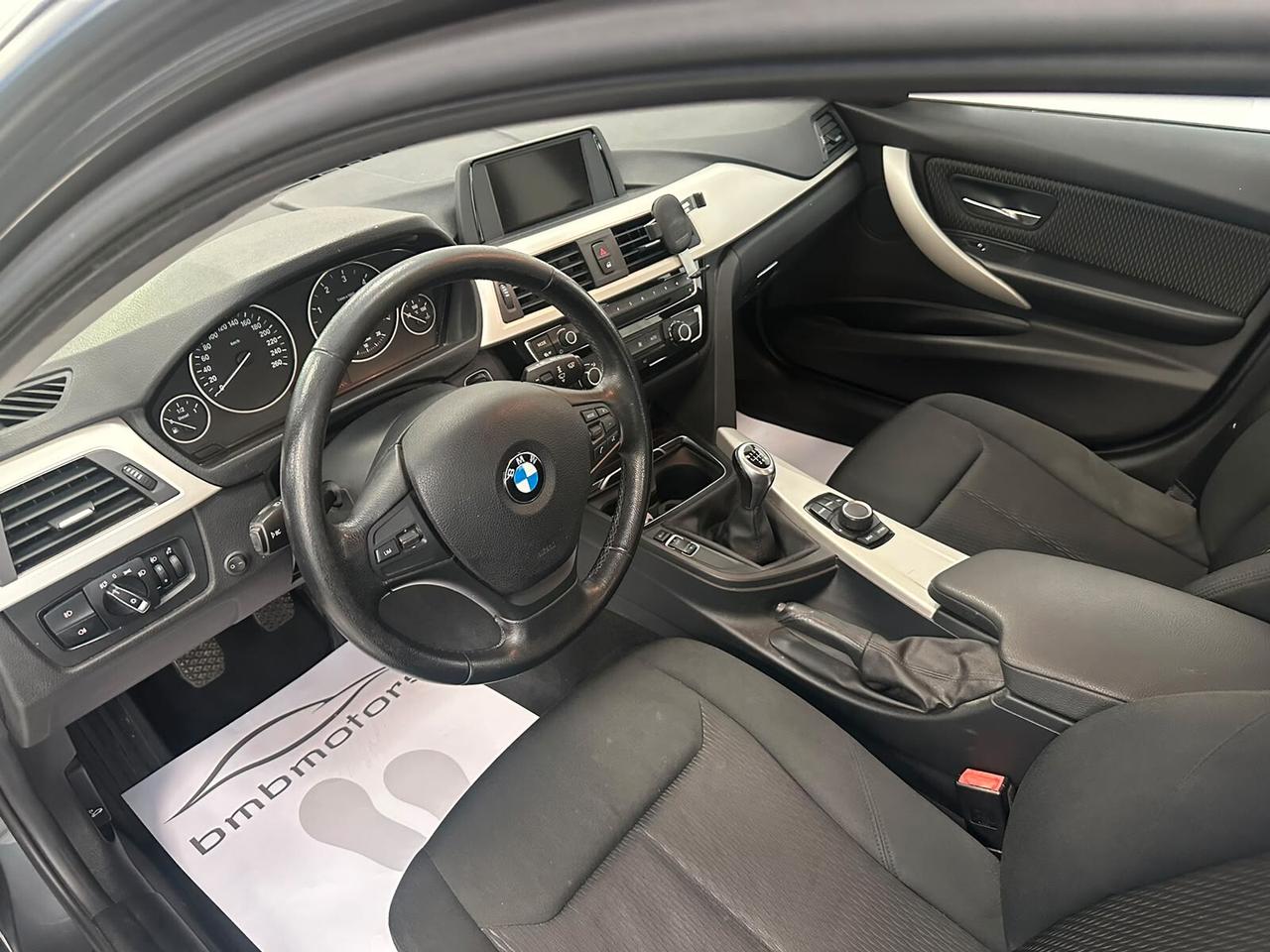 Bmw 320d xDrive Touring Business Advantage