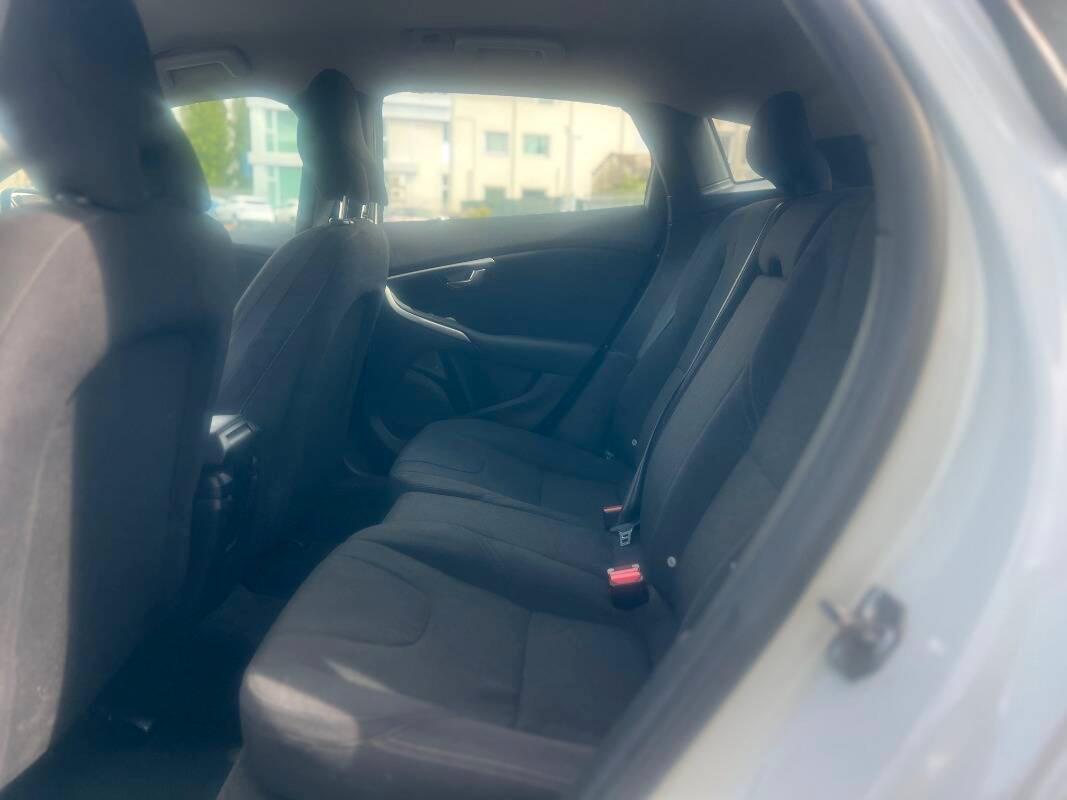 Volvo V40 2.0 d2 Business