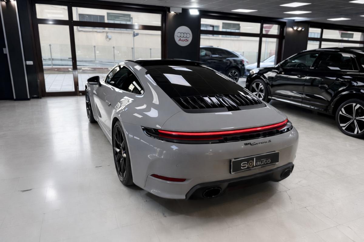 Porsche 911 Coupé 3.0 Carrera S 480cv auto