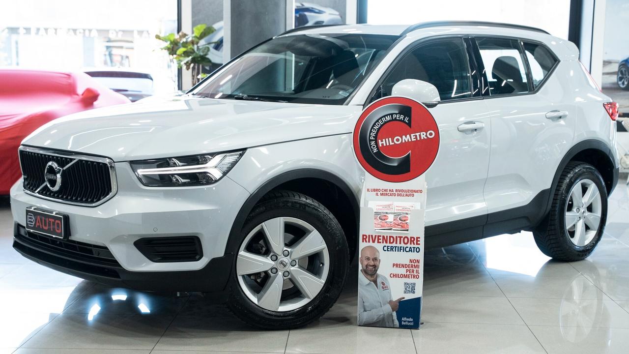 Volvo XC40 2.0 D3 150 CV MOMENTUM PRO AUTO NAVI LED FULL OPTIONAL