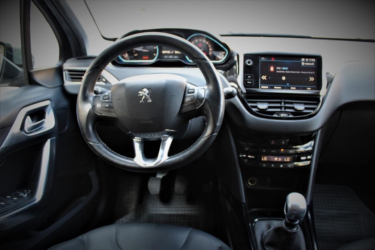 Peugeot 2008 BlueHDi 120 S&S Crossway 67000 km