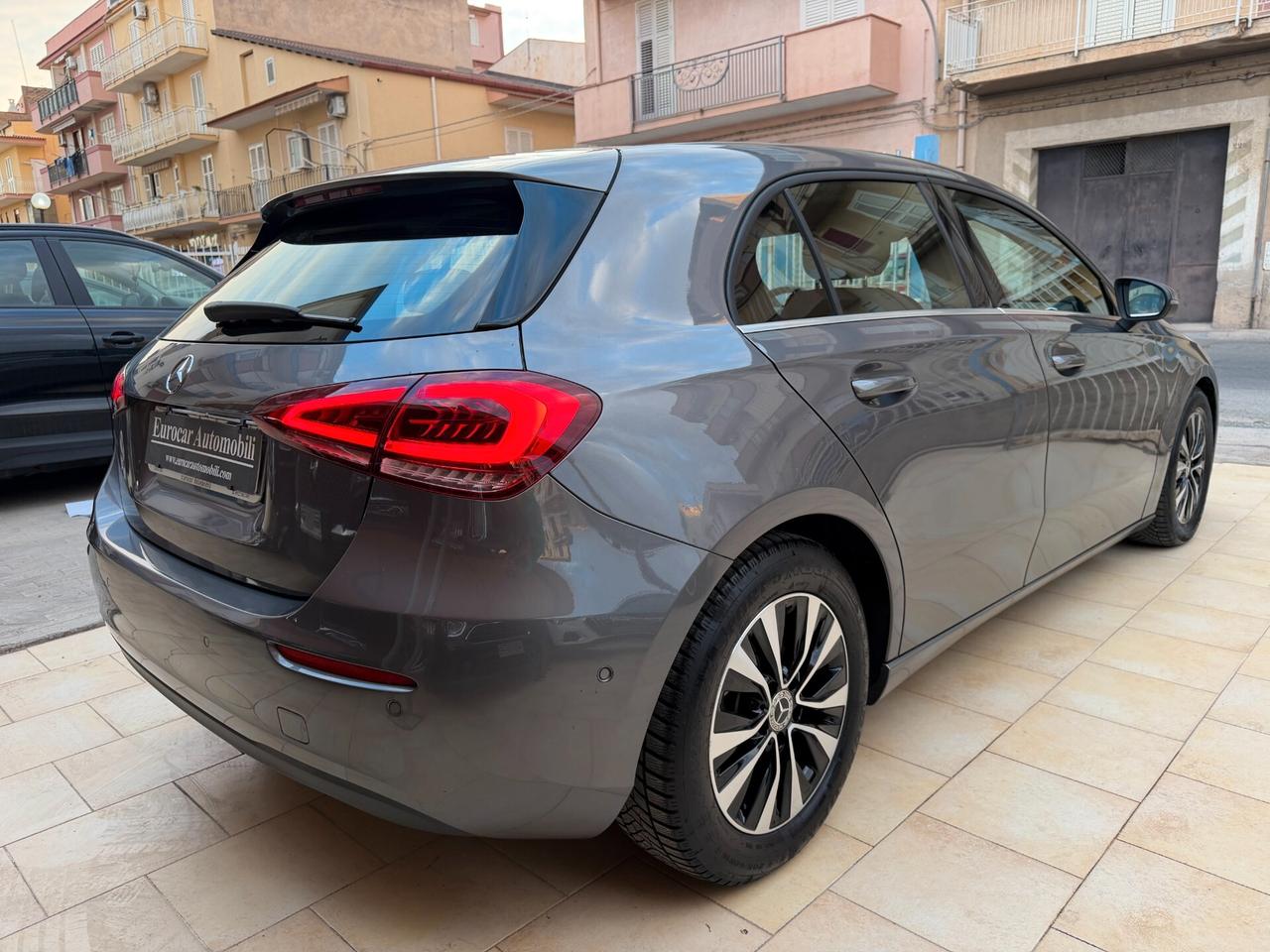 Mercedes-benz A 180 d Automatic
