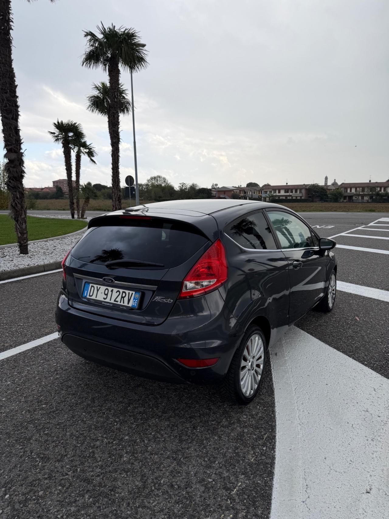Ford Fiesta 1.2 82CV 3 porte Titanium