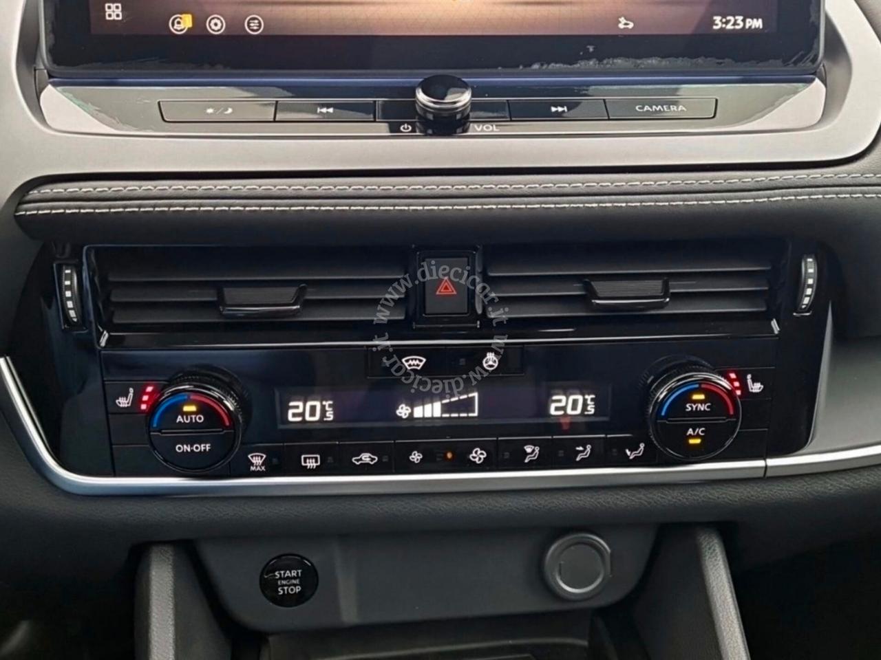 Nissan Qashqai 1.3 mhev N-Connecta 158cv xtronic HEAD-UP/TETTO/WINTER PACK/FULL OPT