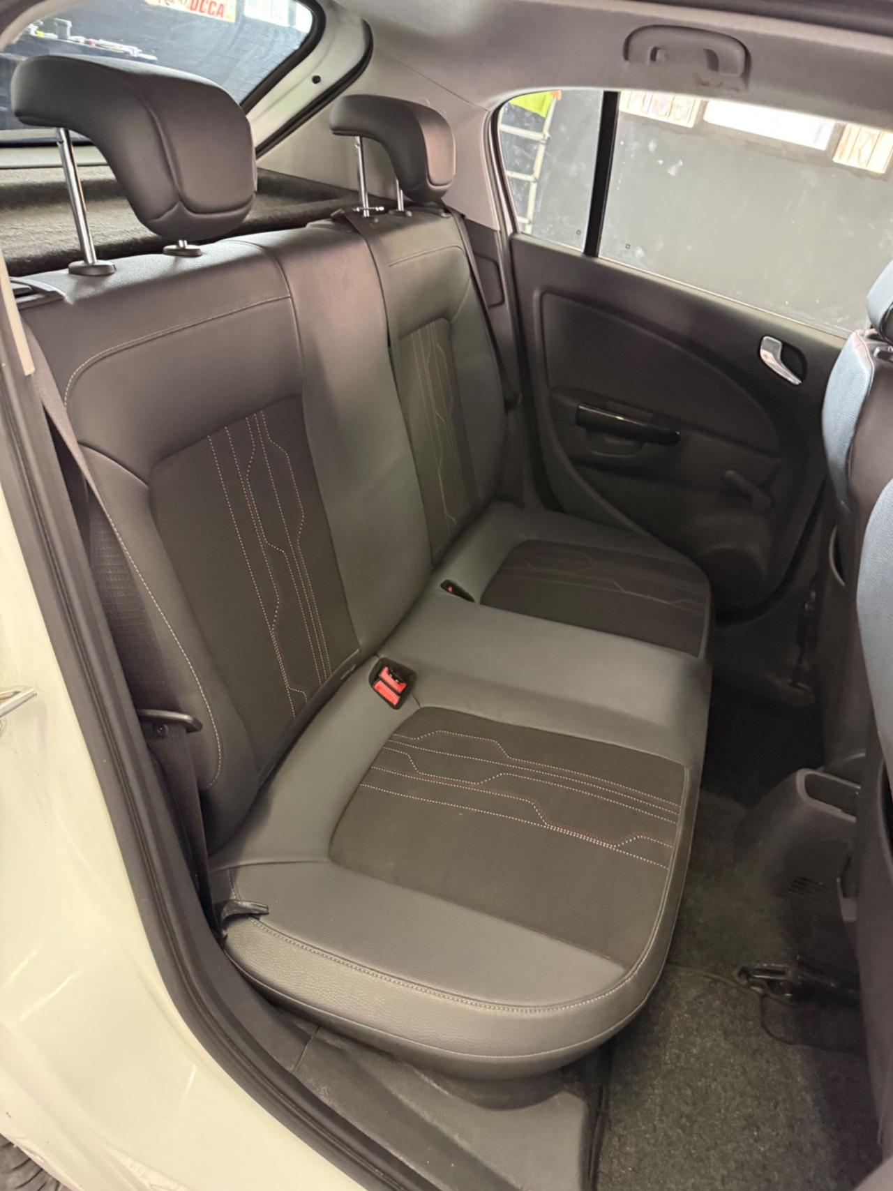 AUTOMATICA Opel Corsa 1.2 5 porte Sport