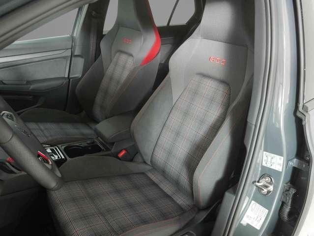 Volkswagen Golf GTI 8.5 *Nuovo Modello* Black Style 2.0 TSI DSG 265CV