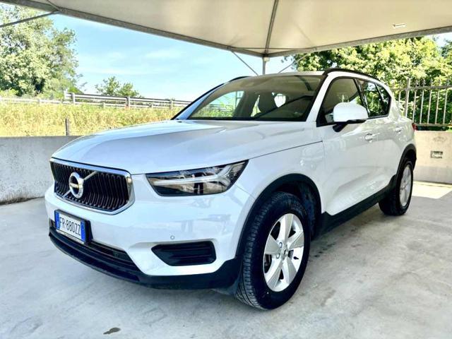 VOLVO XC40 T3 KM REALI E CERTIFICATI FARI LED CAR PLAY