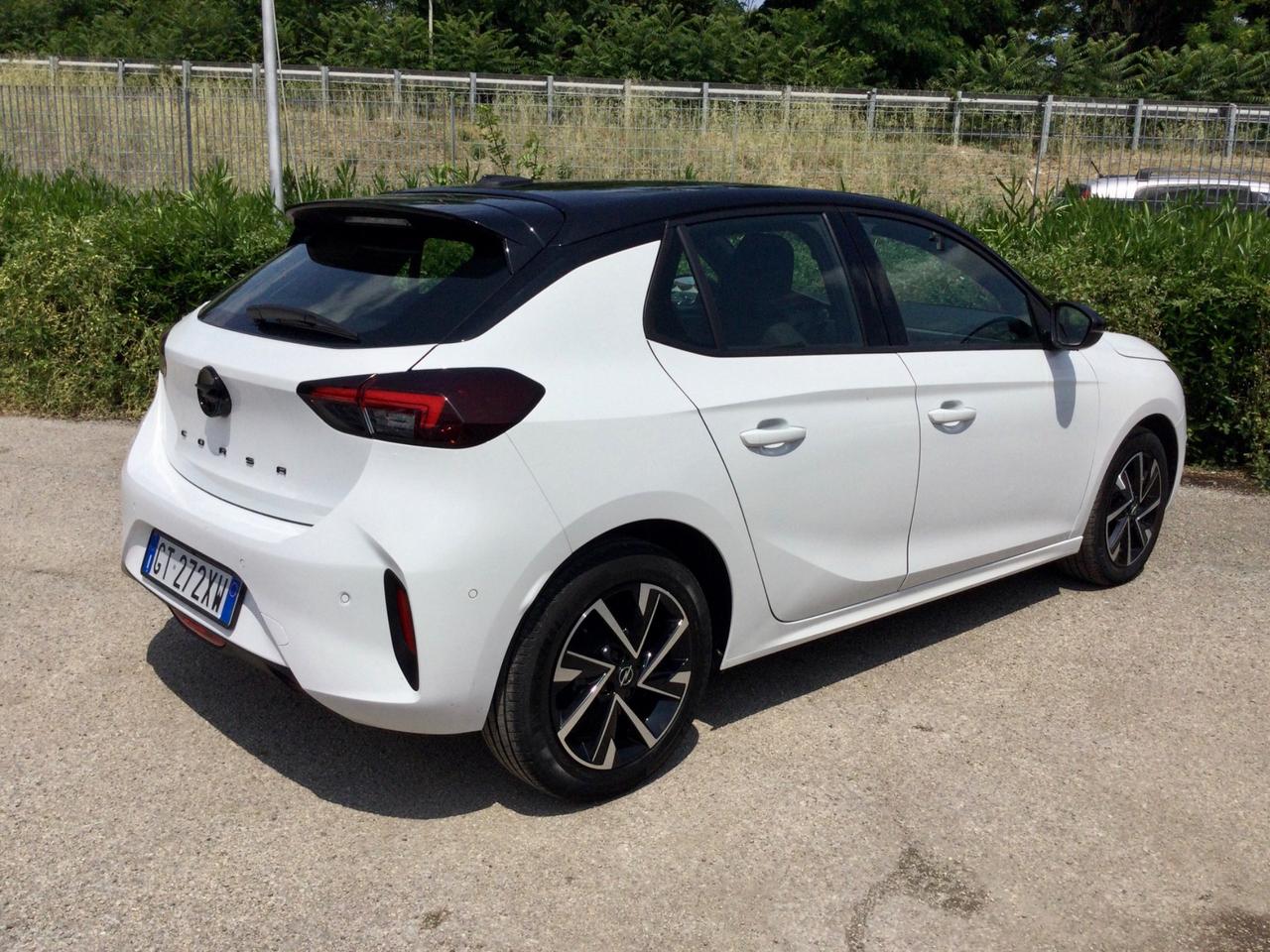 Opel Corsa 1.2 GS 75cv Serie 2024
