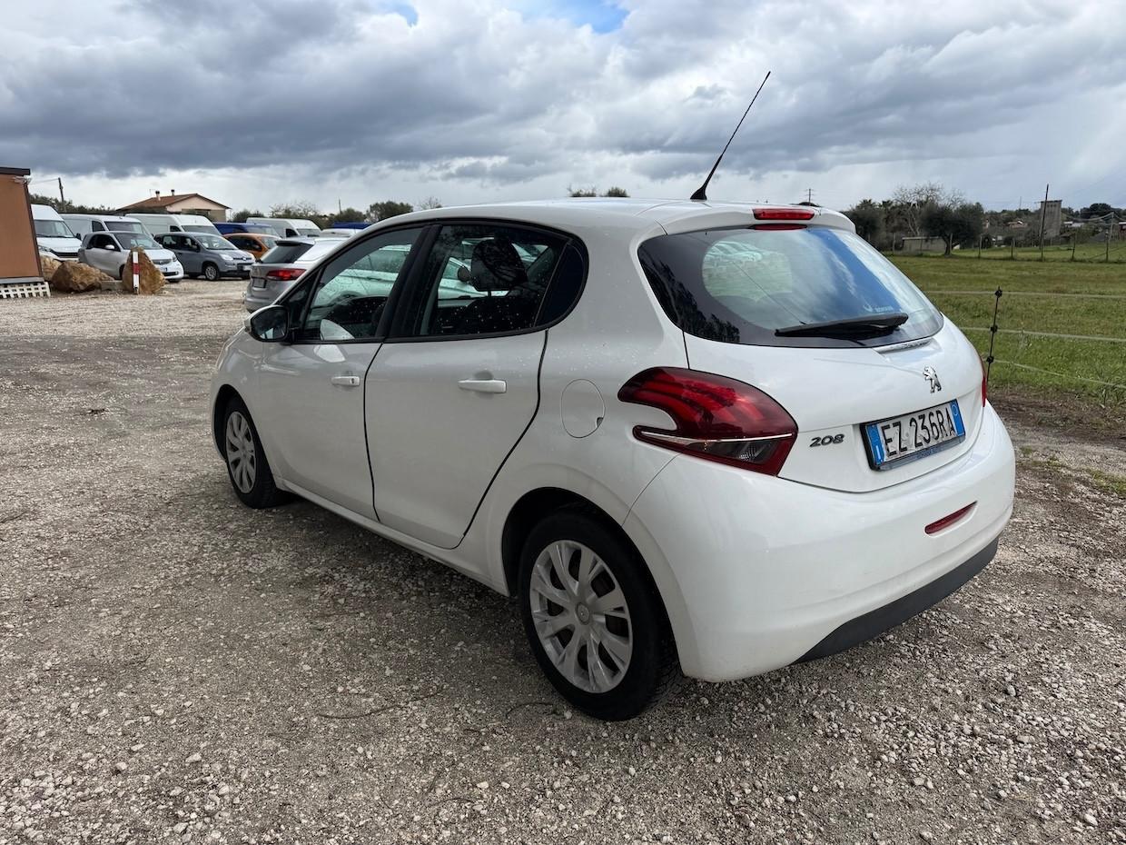 Peugeot 208 1.4 e-HDi 68 CV S&S robotizzato 5 porte Active