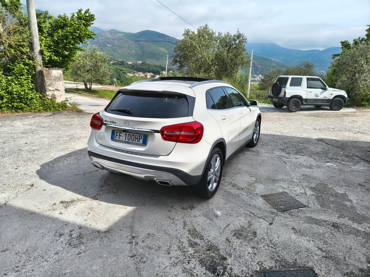 Mercedes-benz GLA 180 d Sport TETTO APRIBILE