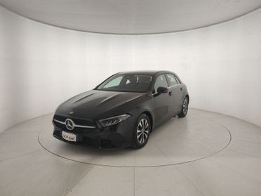 Mercedes-Benz Classe A A 180 d Advanced auto