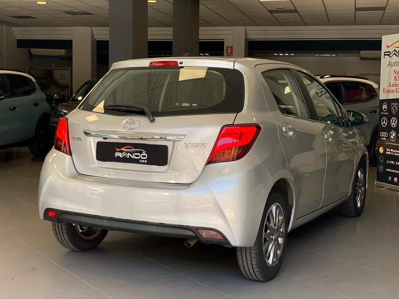 Toyota Yaris 1.4 D-4D 90CV Lounge 5 Porte – Garanzia 2031