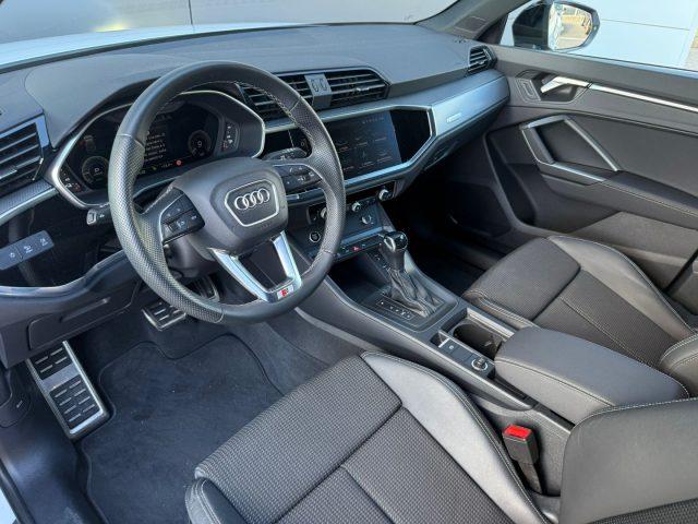 AUDI Q3 45 1.4 TFSI e S-tronic Identity Black S-LINE SLINE