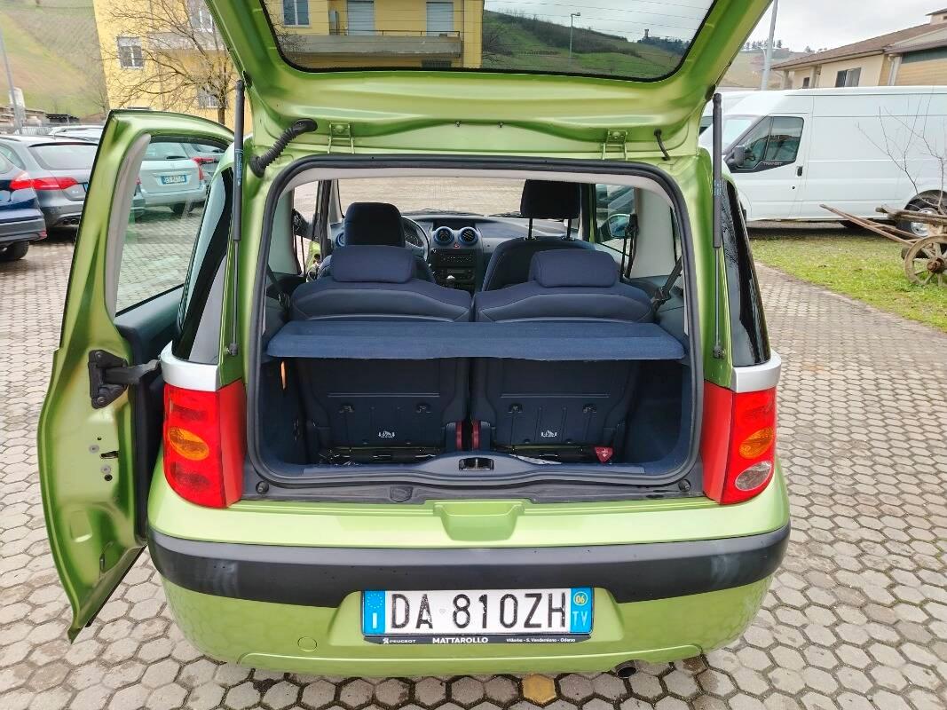 Peugeot 1007 1.4 hdi Trendy